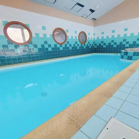 Lumineux Avec Piscines, Terrasse Et Parking A - Fr-1-624-125 * Samoëns